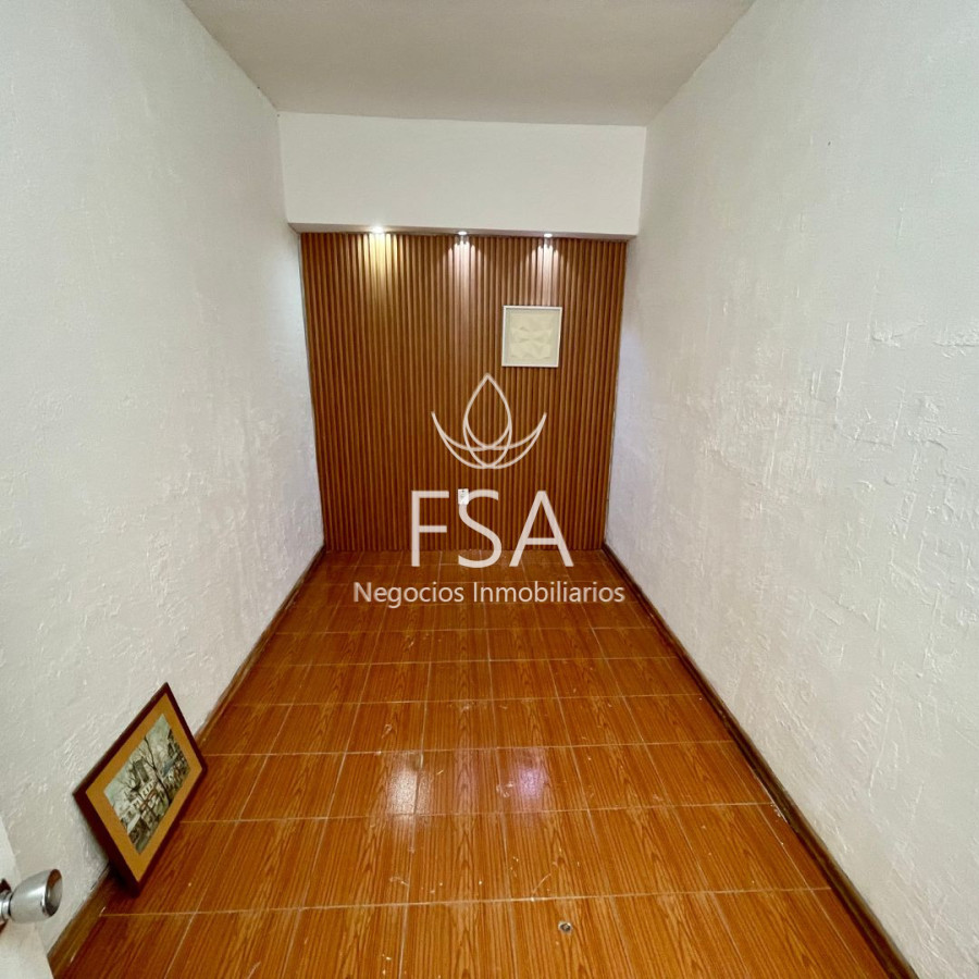 Casa ID.415 - Alquiler Casa 4 Dormitorios Garage Parrillero Jacinto Vera Montevideo St