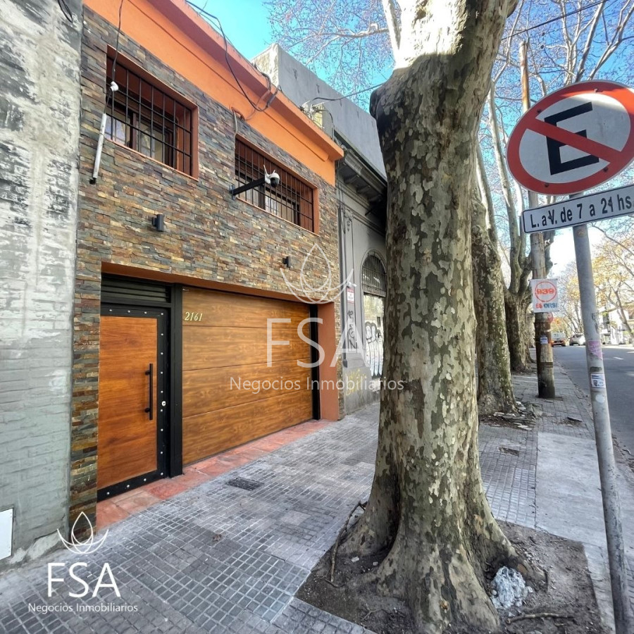 Casa ID.49 - Venta Casa 4 Dormitorios Parrillero Garaje Cordón Sur Montevideo St