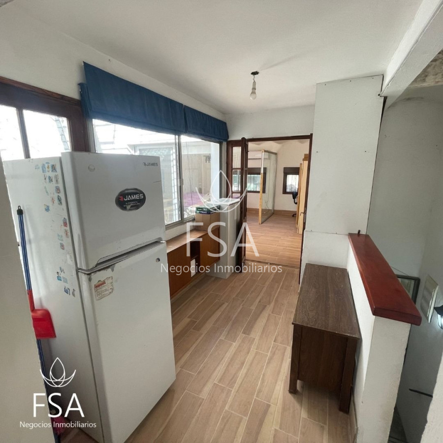 Casa ID.49 - Venta Casa 4 Dormitorios Parrillero Garaje Cordón Sur Montevideo St