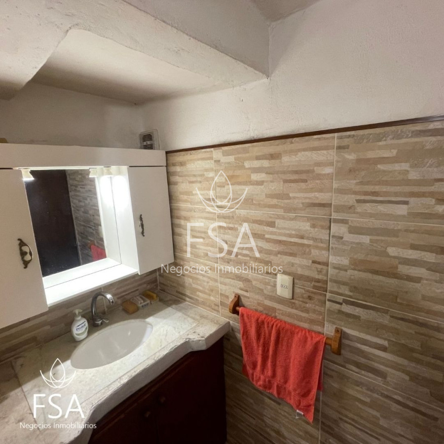Casa ID.49 - Venta Casa 4 Dormitorios Parrillero Garaje Cordón Sur Montevideo St