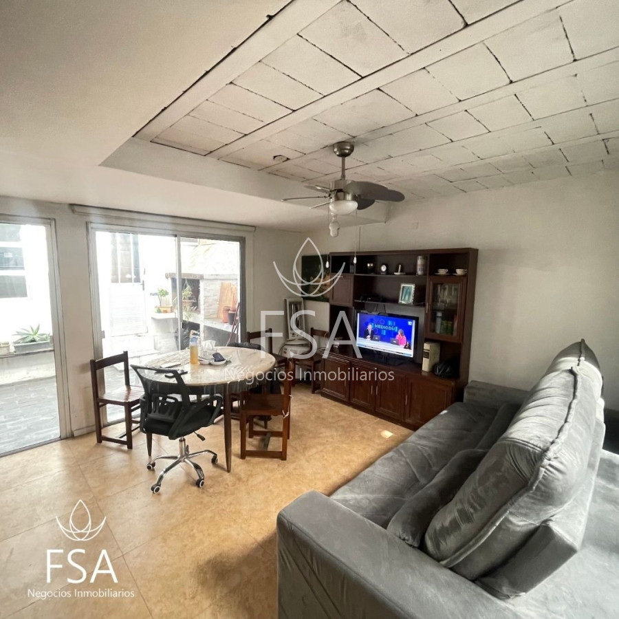 Casa ID.49 - Venta Casa 4 Dormitorios Parrillero Garaje Cordón Sur Montevideo St