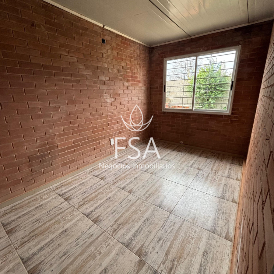 Casa ID.293 - Alquiler Casa Esquina 2 Dormitorios Cerco Perimetral Solymar Sur Canelones F