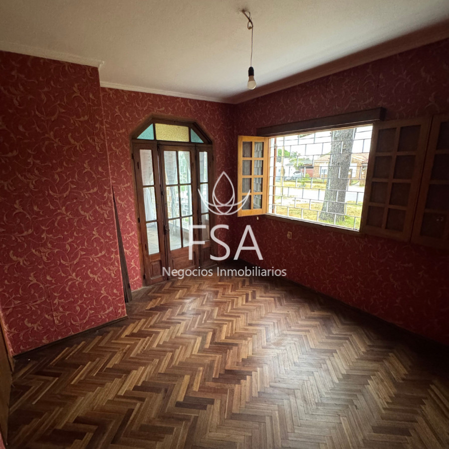 Casa ID.186 - Alquiler Casa 4 Dormitorios 3 baños Parrillero Terreno grande Lagomar Sur Ciudad de la Costa Canelones G