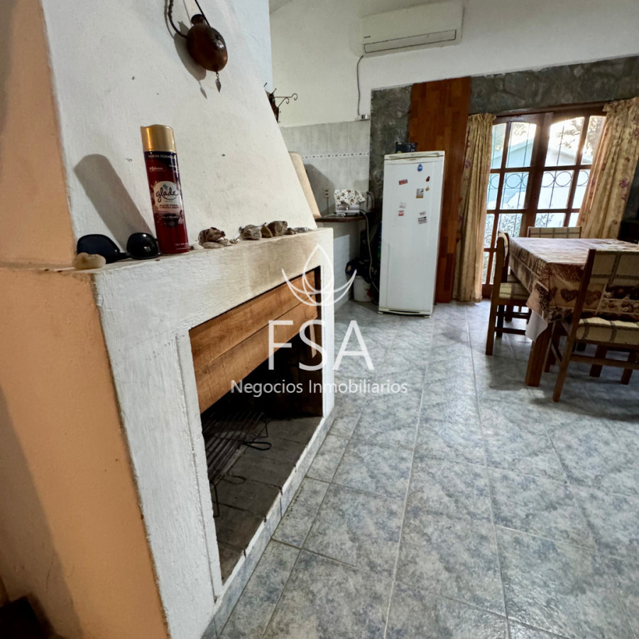 Casa ID.404 - Alquiler Casa 3 Dormitorios Estufa Barbacoa Amoblada Playa Hermosa Maldonado G