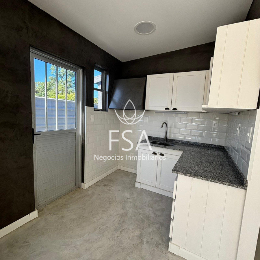 Casa ID.458 - Alquiler Casa PH 1 Dormitorio 1 Baño Patio Parrillero Médanos de Solymar Sur F 