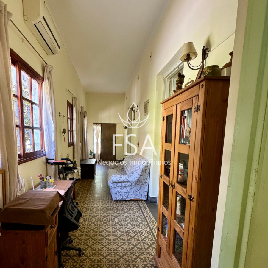 Casa ID.372 - Venta Casa 2 Dormitorios + Apartamento 2 dormitorios Patio Parrillero Capurro Montevideo G