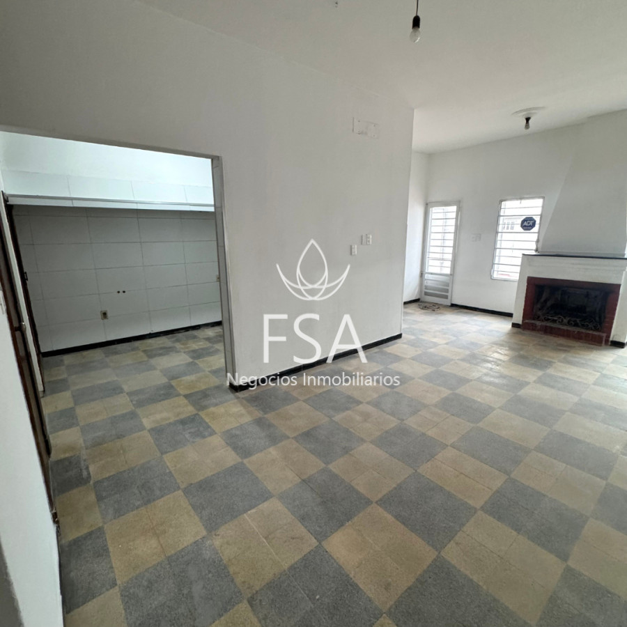 Casa ID.514 - Alquiler Casa 4 Dormitorios 2 baños Patio Estufa Buceo Montevideo E