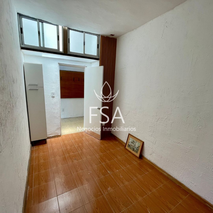 Casa ID.415 - Alquiler Casa 4 Dormitorios Garage Parrillero Jacinto Vera Montevideo St