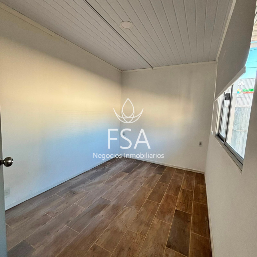 Casa ID.504 - Alquiler Casa contenedor Ingreso para auto Patio privado 1 Dormitorio Pinar Norte FM