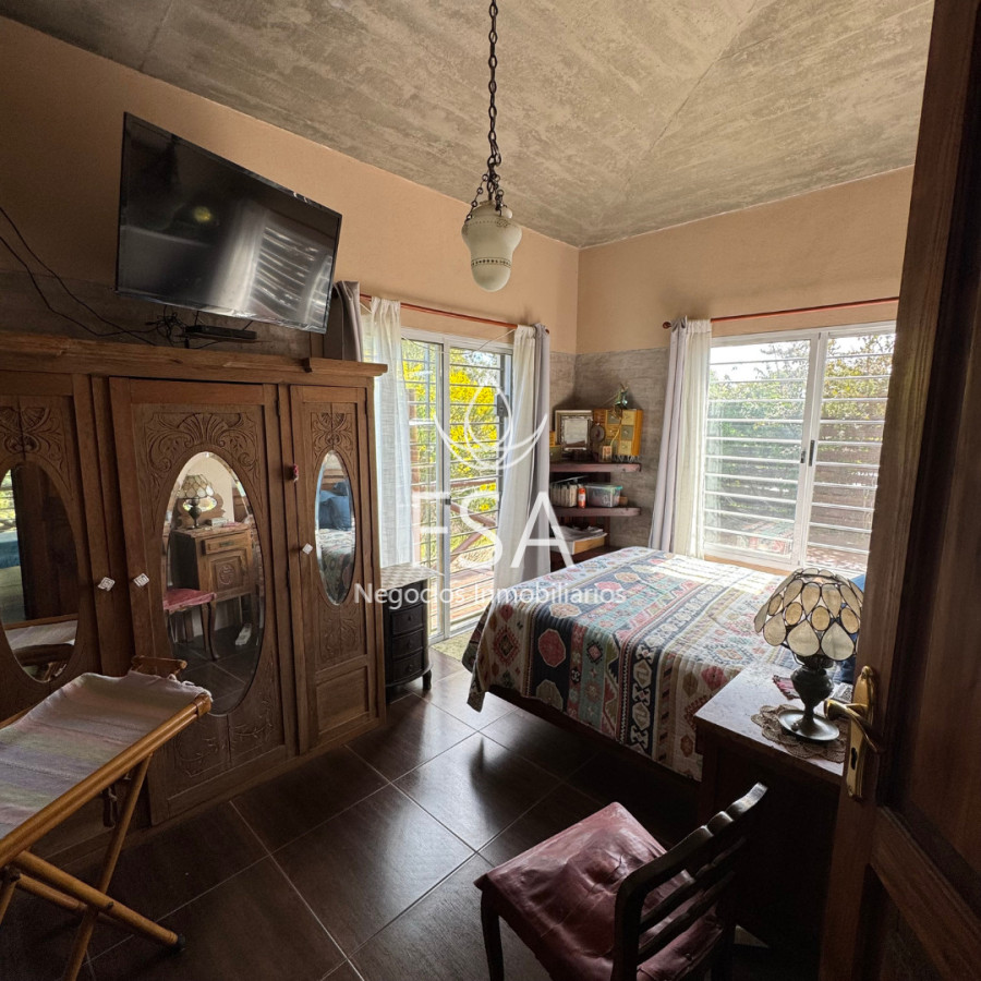 Casa ID.392 - Venta Casa 2 Dormitorios + Casa de Huéspedes Barbacoa Playa Hermosa Maldonado G