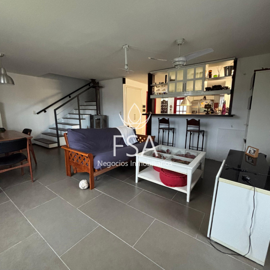 Casa ID.401 - Alquiler Casa 3 Dormitorios 3 Baños Jardín Garaje Solymar Sur F