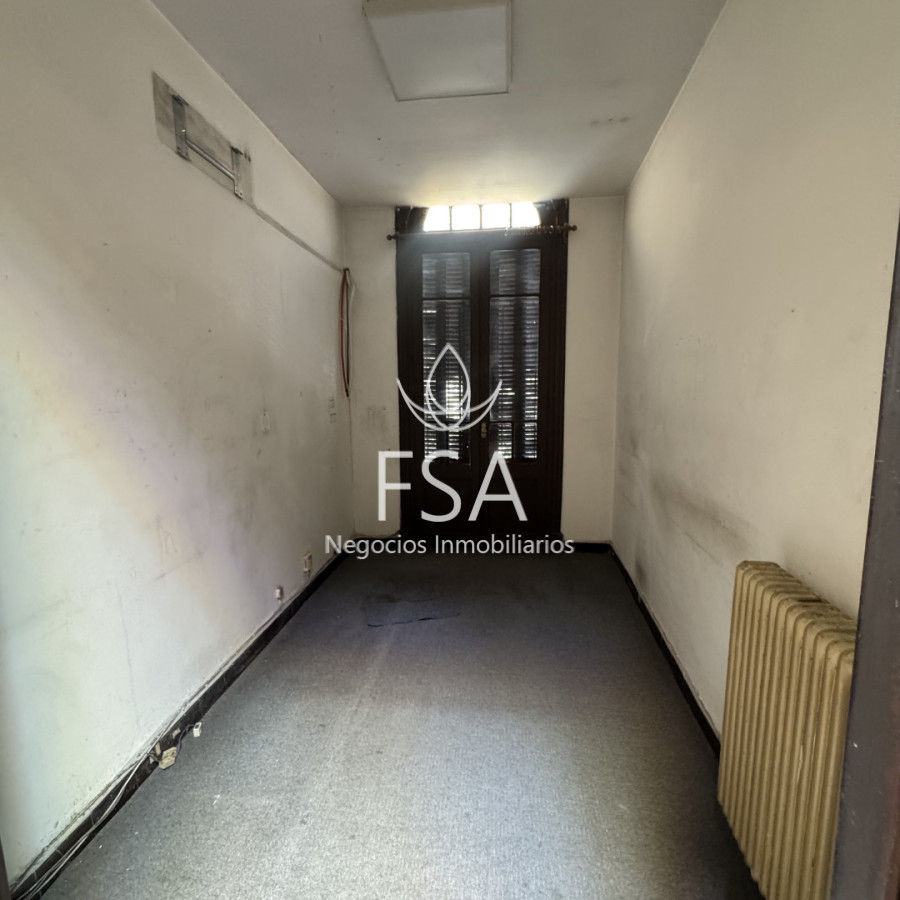 Casa ID.449 - Alquiler Casa  Padron Unico 10 Habitaciones 3 Baños Cordón Montevideo E