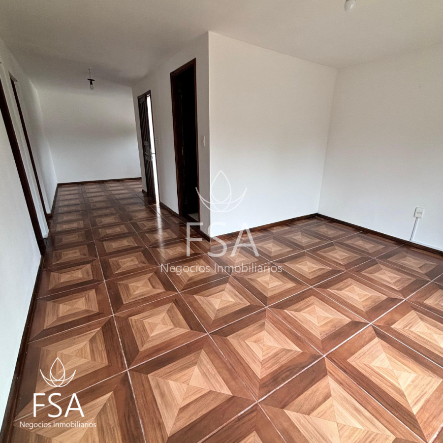 Casa ID.447 - Alquiler Casa de altos 2 Dormitorios Parrillero Cochera Solymar Norte F