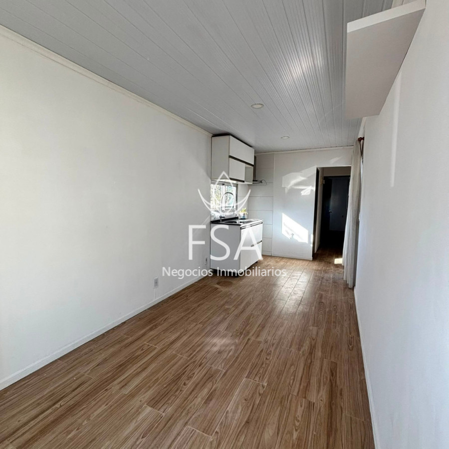 Casa ID.504 - Alquiler Casa contenedor Ingreso para auto Patio privado 1 Dormitorio Pinar Norte FM