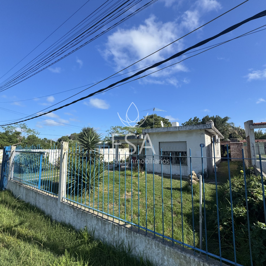 Casa ID.221 - Venta Casa 3 Dormitorios Parrillero Médanos de Solymar Canelones St