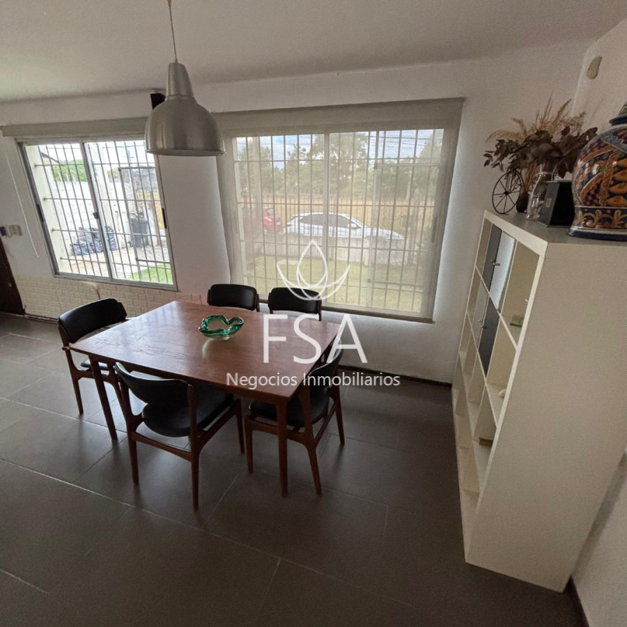 Casa ID.401 - Alquiler Casa 3 Dormitorios 3 Baños Jardín Garaje Solymar Sur F