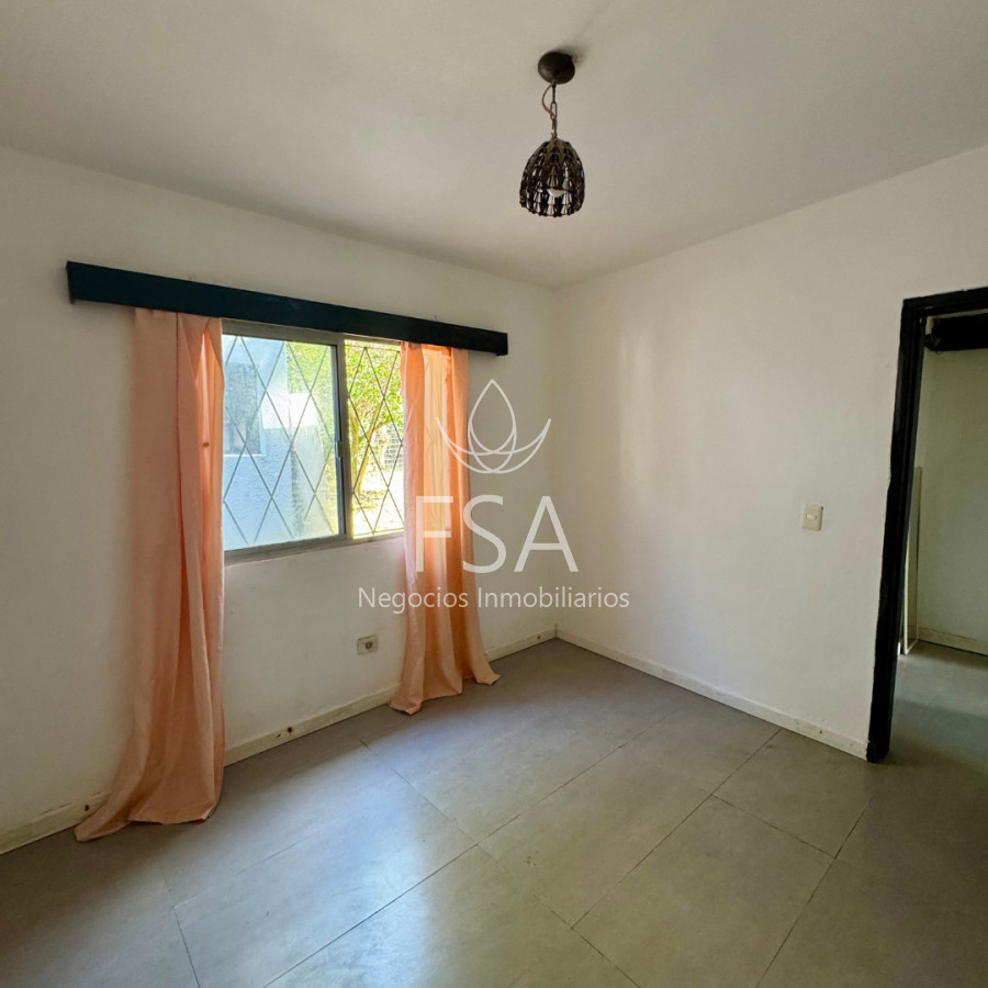 Casa ID.494 - Venta Casa 2 Dormitorios + Monoambiente Con Renta Villa Argentina Parrillero Padrón Unico G