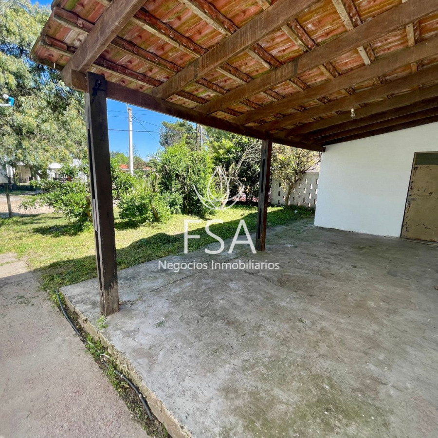 Casa ID.384 - Venta Casa 2 Dormitorios Parrillero Cochera Atlantida Canelones St