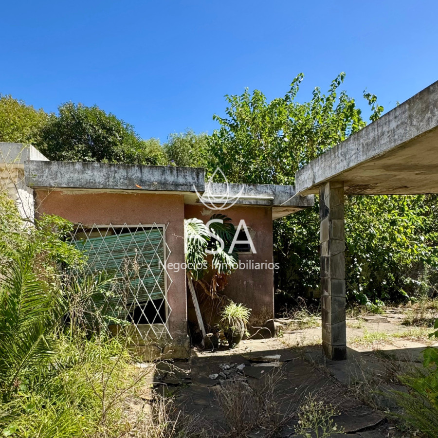 Casa ID.194 - Venta Casa 2 Dormitorios + Monoambiente con Baño para Reciclar Parrillero Las Toscas Sur Canelones G