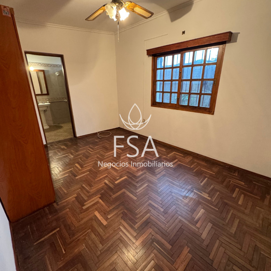 Casa ID.186 - Alquiler Casa 4 Dormitorios 3 baños Parrillero Terreno grande Lagomar Sur Ciudad de la Costa Canelones G