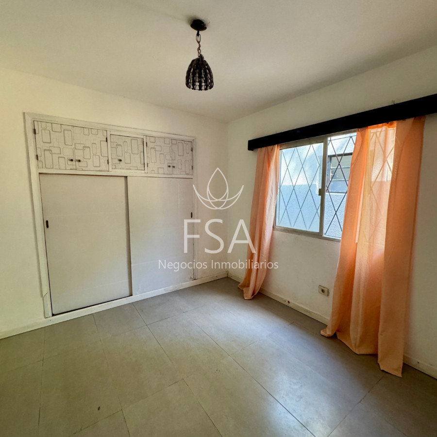 Casa ID.494 - Venta Casa 2 Dormitorios + Monoambiente Con Renta Villa Argentina Parrillero Padrón Unico G