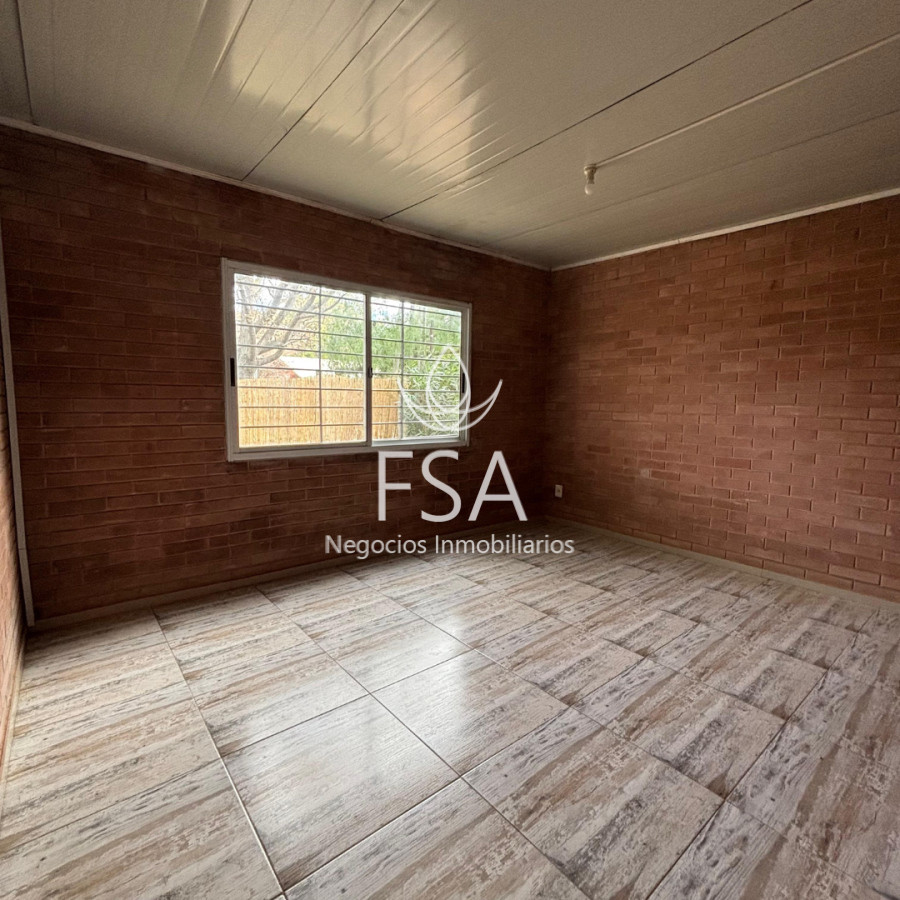 Casa ID.293 - Alquiler Casa Esquina 2 Dormitorios Cerco Perimetral Solymar Sur Canelones F