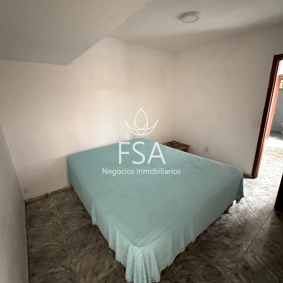 Casa ID.506 - Venta Casa + Apartamento 4 Dormitorios Garaje Ituzaingó Montevideo E