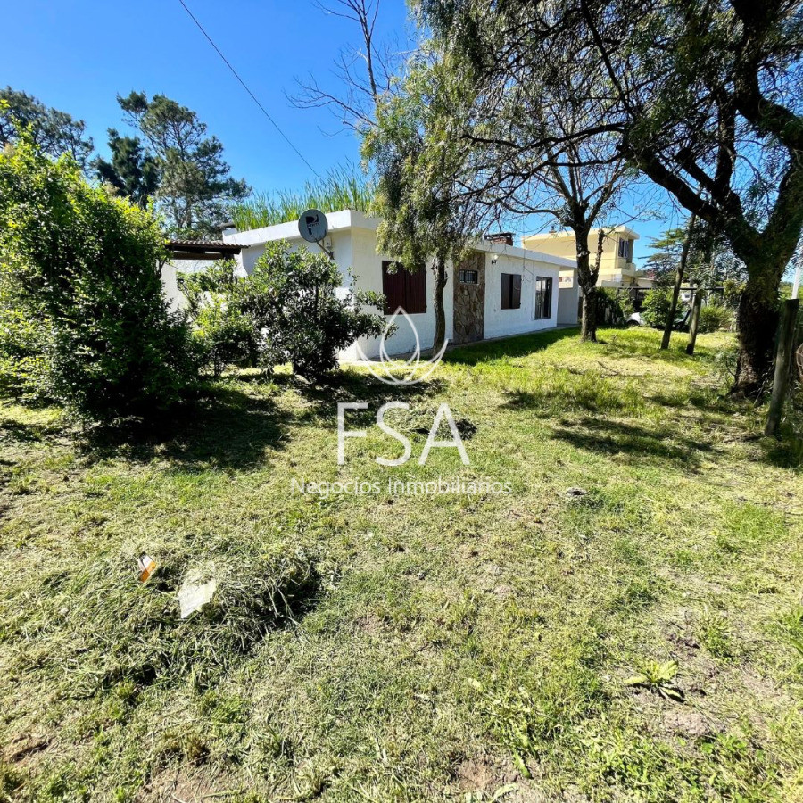 Casa ID.384 - Venta Casa 2 Dormitorios Parrillero Cochera Atlantida Canelones St