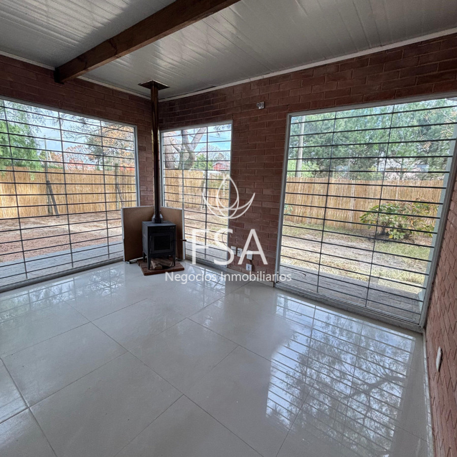 Casa ID.293 - Alquiler Casa Esquina 2 Dormitorios Cerco Perimetral Solymar Sur Canelones F