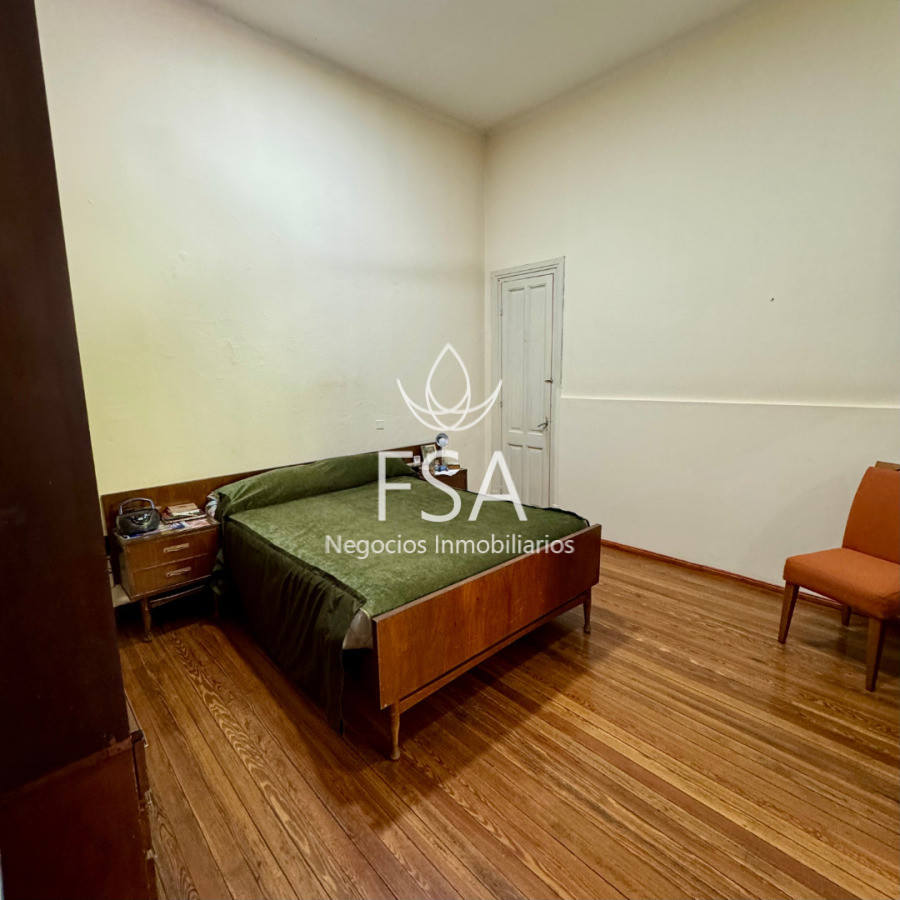 Casa ID.372 - Venta Casa 2 Dormitorios + Apartamento 2 dormitorios Patio Parrillero Capurro Montevideo G