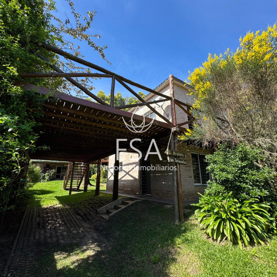 Casa ID.392 - Venta Casa 2 Dormitorios + Casa de Huéspedes Barbacoa Playa Hermosa Maldonado G