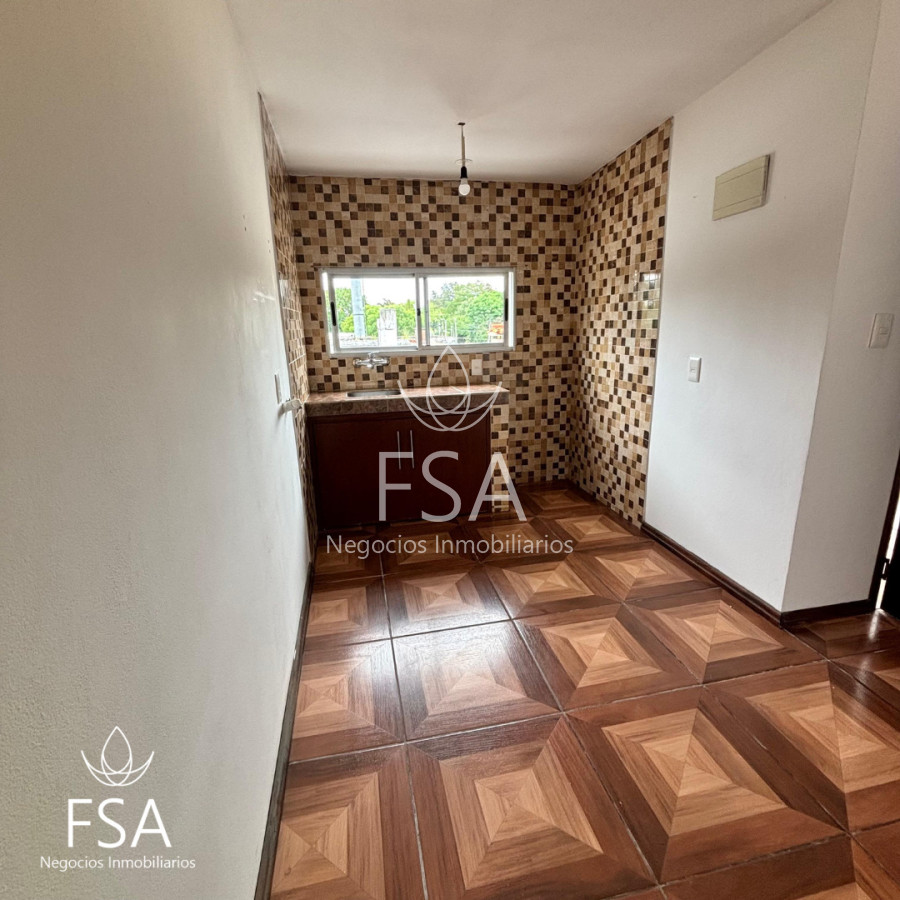 Casa ID.447 - Alquiler Casa de altos 2 Dormitorios Parrillero Cochera Solymar Norte F