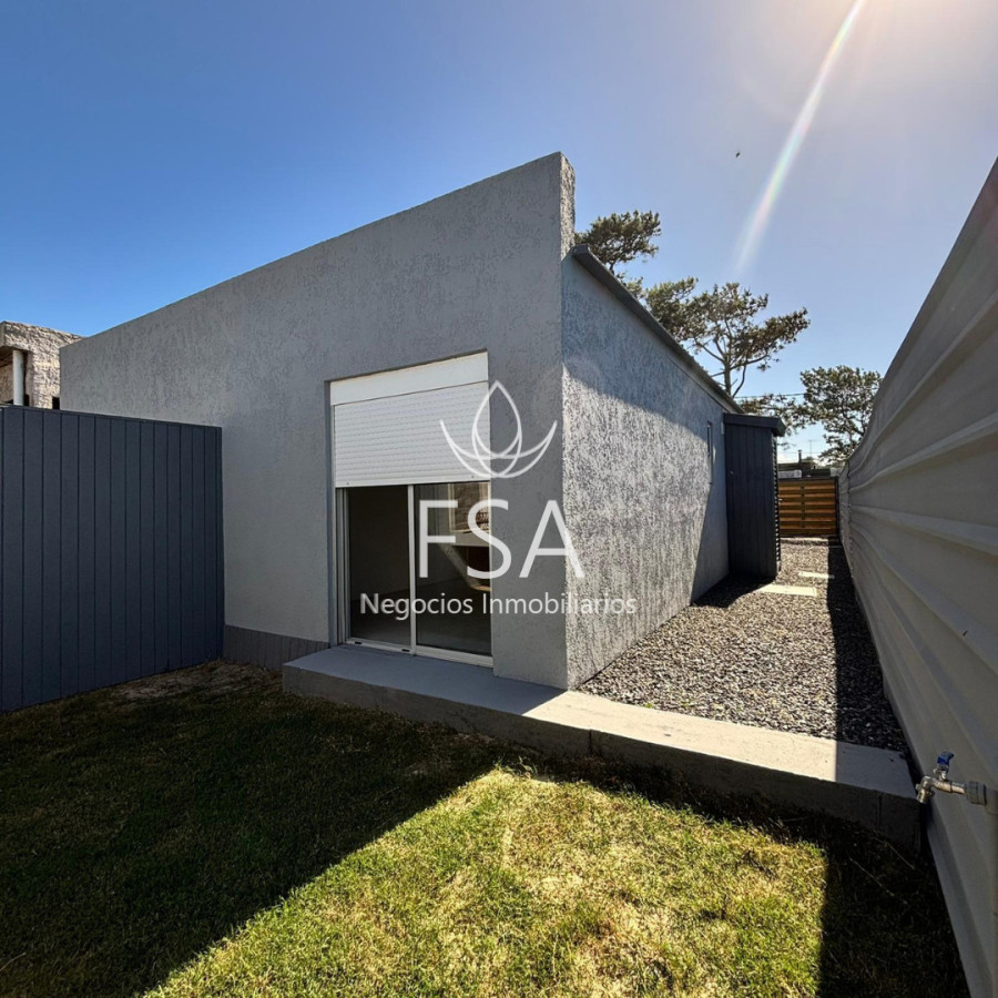 Casa ID.458 - Alquiler Casa PH 1 Dormitorio 1 Baño Patio Parrillero Médanos de Solymar Sur F 