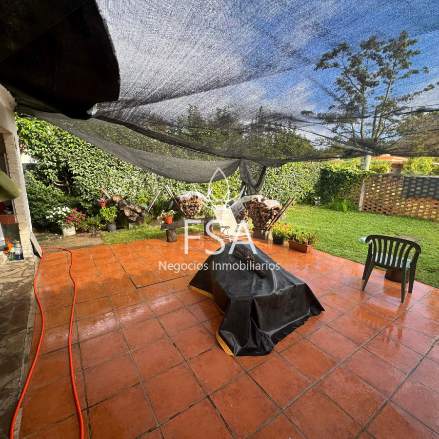 Casa ID.239 - Venta Casa 3 Dormitorios Barbacoa Garage Las Toscas Canelones G