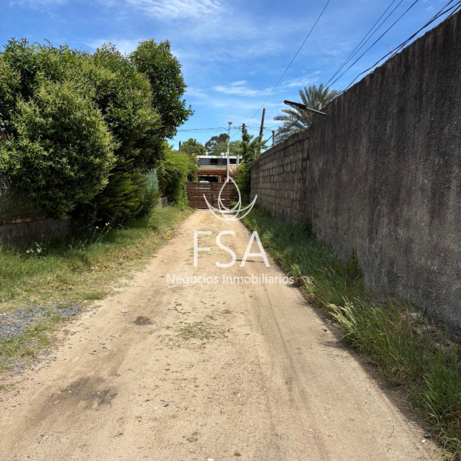 Casa ID.402 - Alquiler Casa 1 Dormitorio 1 Baño Patio al frente San José de Carrasco Sur Canelones FM