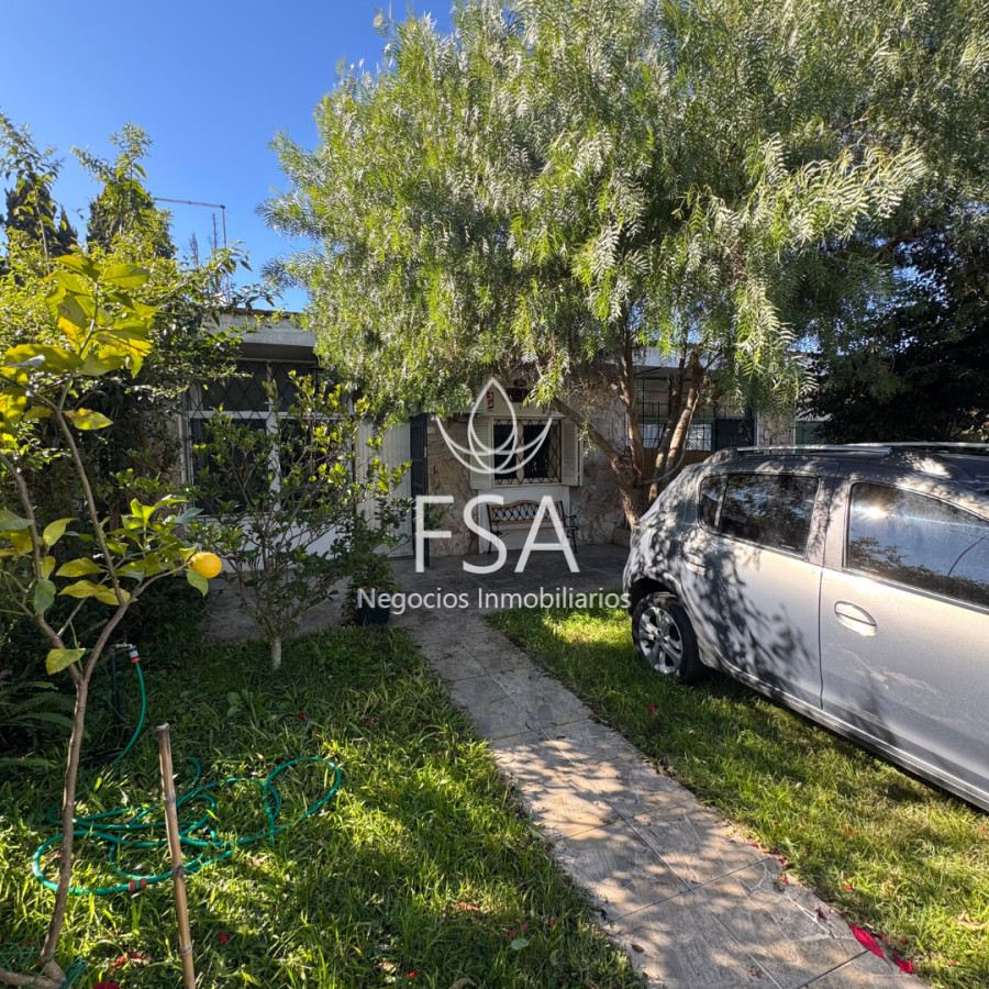 Casa ID.298 - Venta Casa 2 Dormitorios Complejo Cerrado Cochera Parrillero Atlántida Canelones G