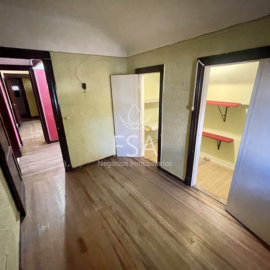 Casa ID.196 - Venta Casa PH 6 Dormitorios Garaje Malvin Montevideo St 
