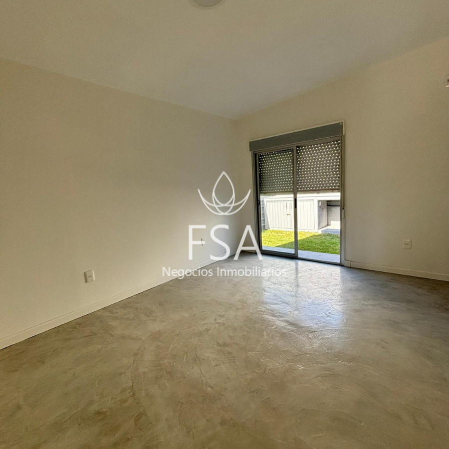 Casa ID.458 - Alquiler Casa PH 1 Dormitorio 1 Baño Patio Parrillero Médanos de Solymar Sur F 