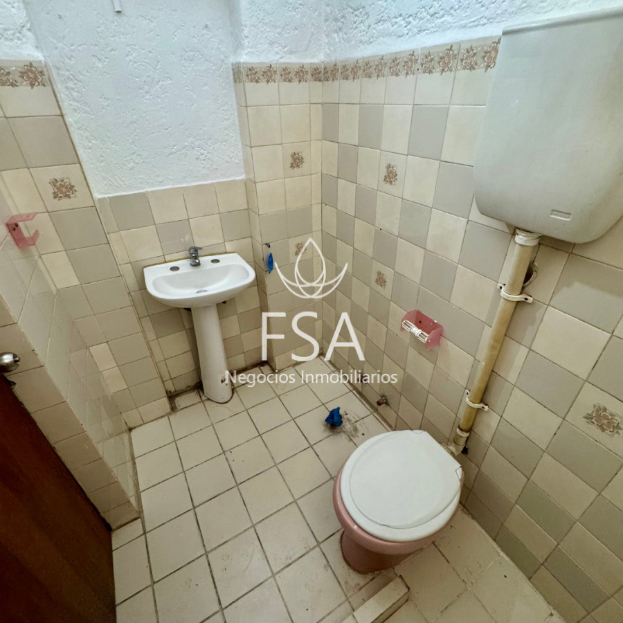 Casa ID.372 - Venta Casa 2 Dormitorios + Apartamento 2 dormitorios Patio Parrillero Capurro Montevideo G