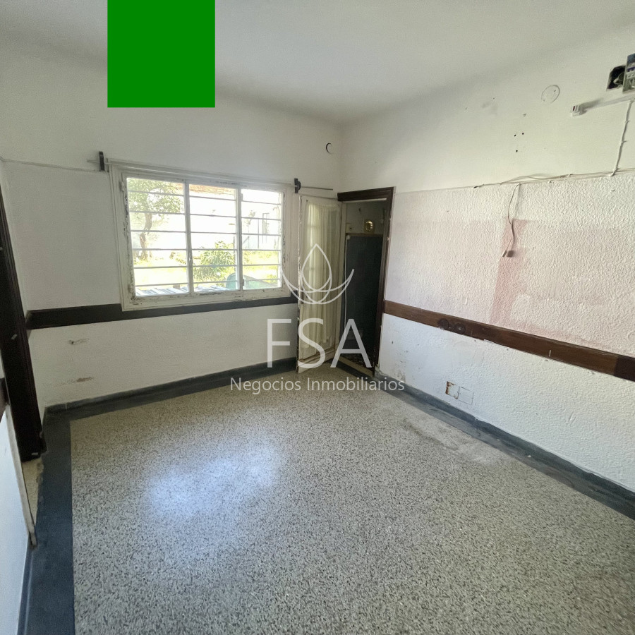 Casa ID.196 - Venta Casa PH 6 Dormitorios Garaje Malvin Montevideo St 