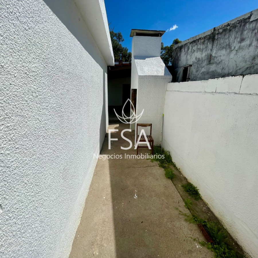 Casa ID.384 - Venta Casa 2 Dormitorios Parrillero Cochera Atlantida Canelones St