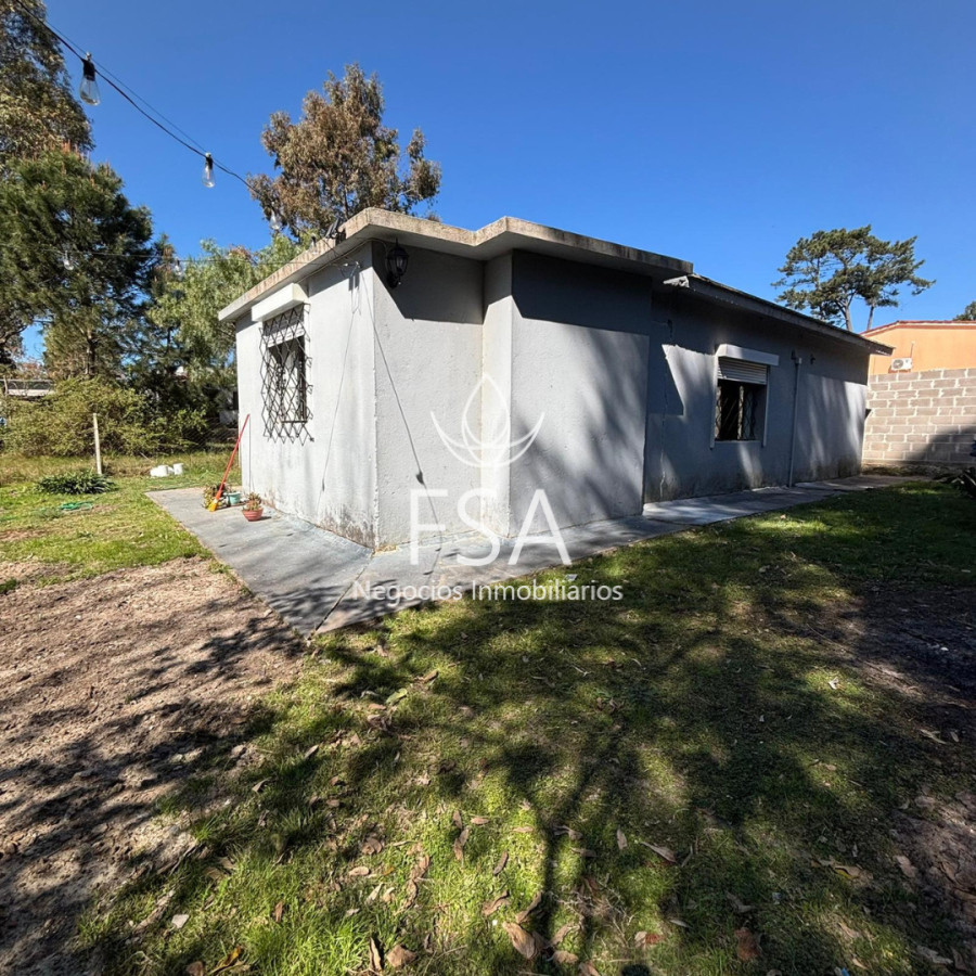 Casa ID.356 - Alquiler Casa 2 Dormitorios Fondo Cercado Estufa a leña El Pinar Canelones F