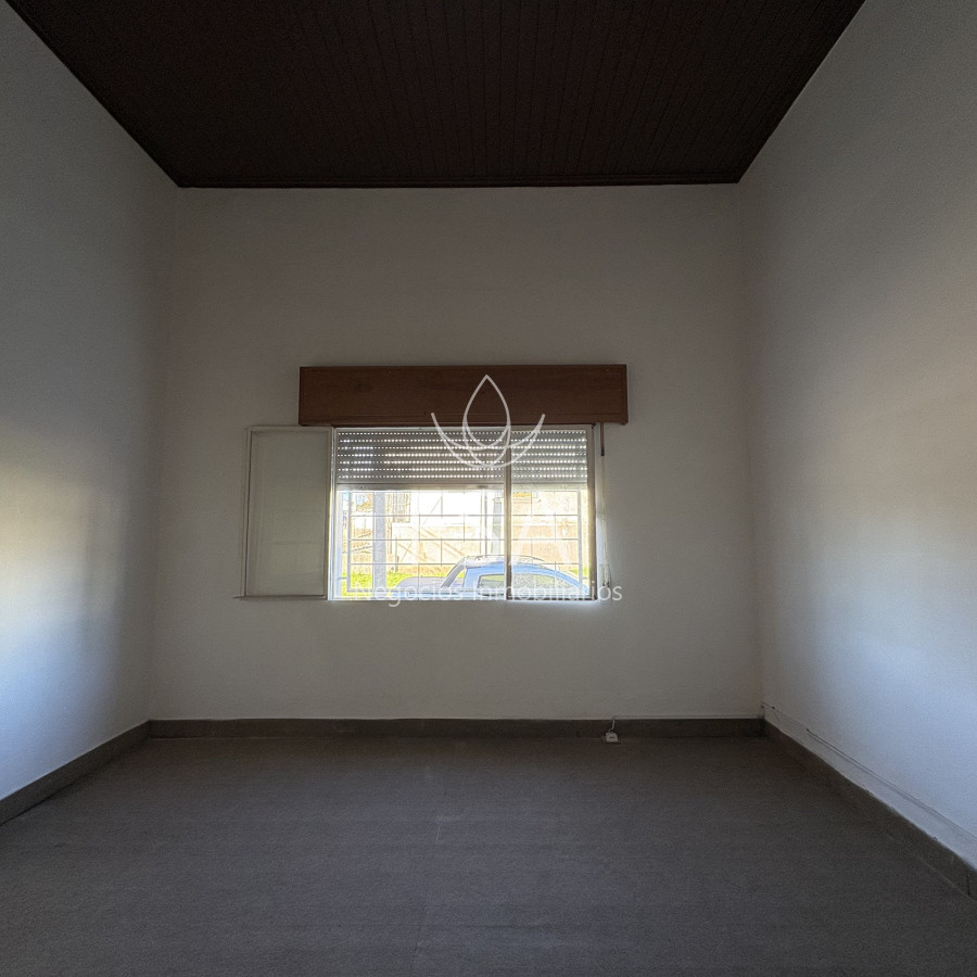 Casa ID.270 - Alquiler Casa 3 Dormitorios Cochera Cerro Montevideo St