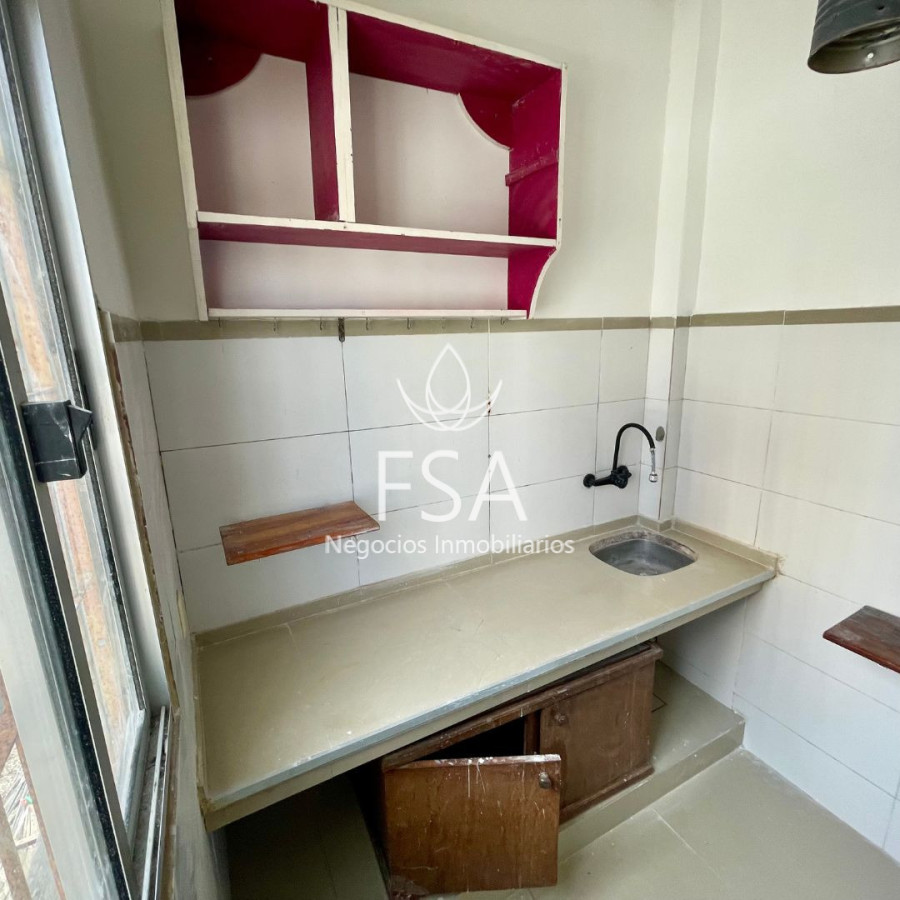 Casa ID.396 - Alquiler Casa 5 Dormitorios Terraza Parrillero Barrio Sur Montevideo St