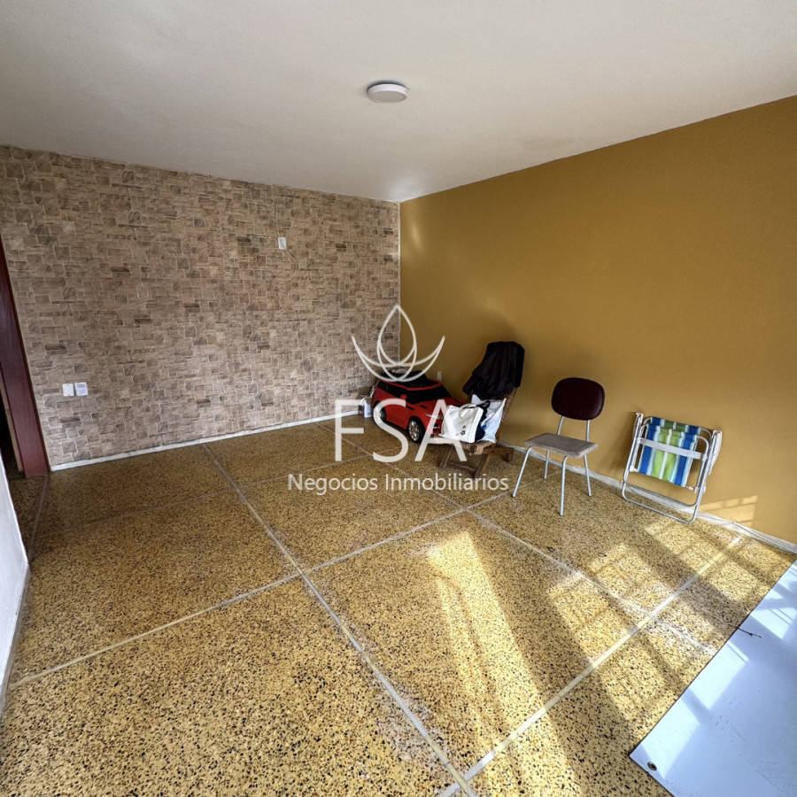 Casa ID.506 - Venta Casa + Apartamento 4 Dormitorios Garaje Ituzaingó Montevideo E