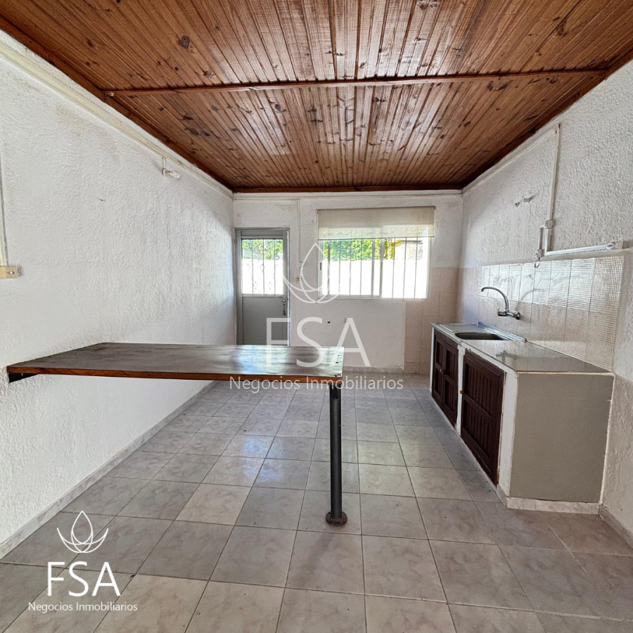 Casa ID.436 - Alquiler Casa en complejo 2 Dormitorios 1 baño Patio Lomas de Solymar Sur F