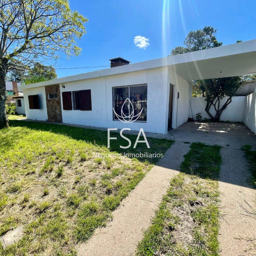 Casa ID.384 - Venta Casa 2 Dormitorios Parrillero Cochera Atlantida Canelones St