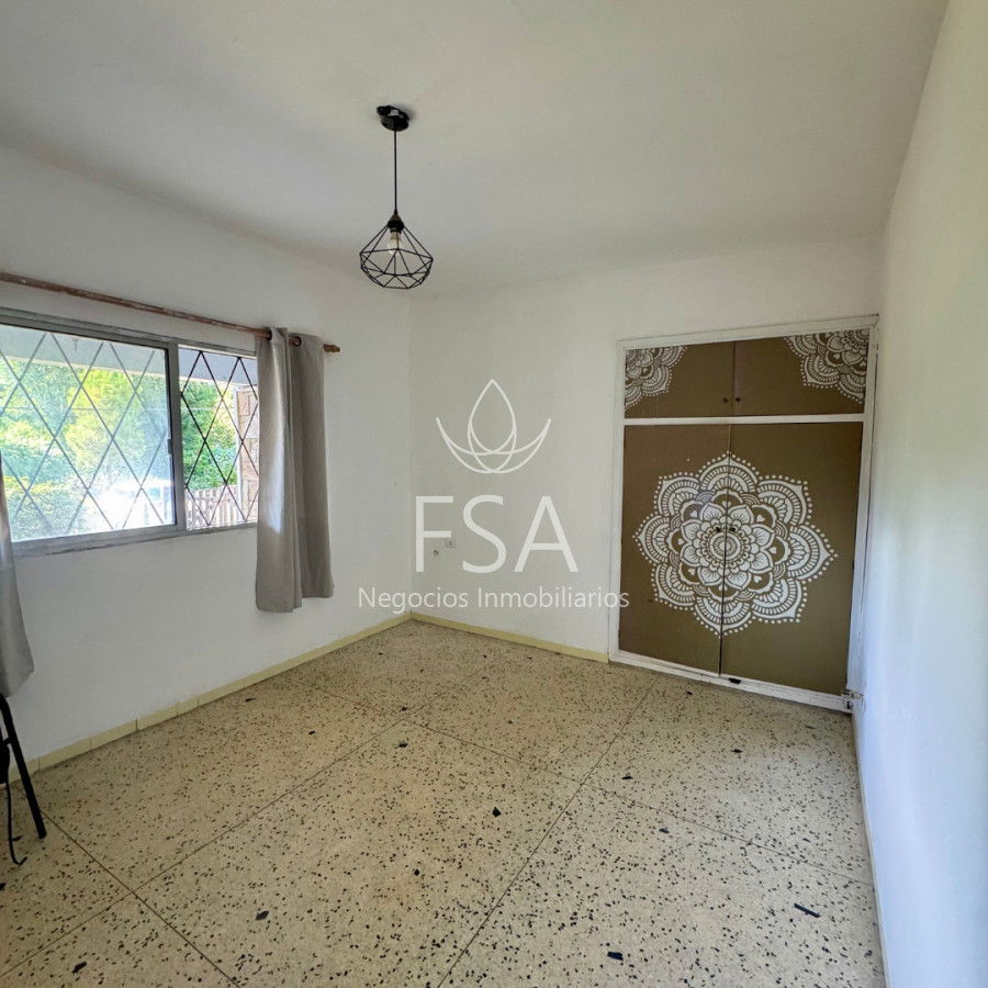 Casa ID.494 - Venta Casa 2 Dormitorios + Monoambiente Con Renta Villa Argentina Parrillero Padrón Unico G