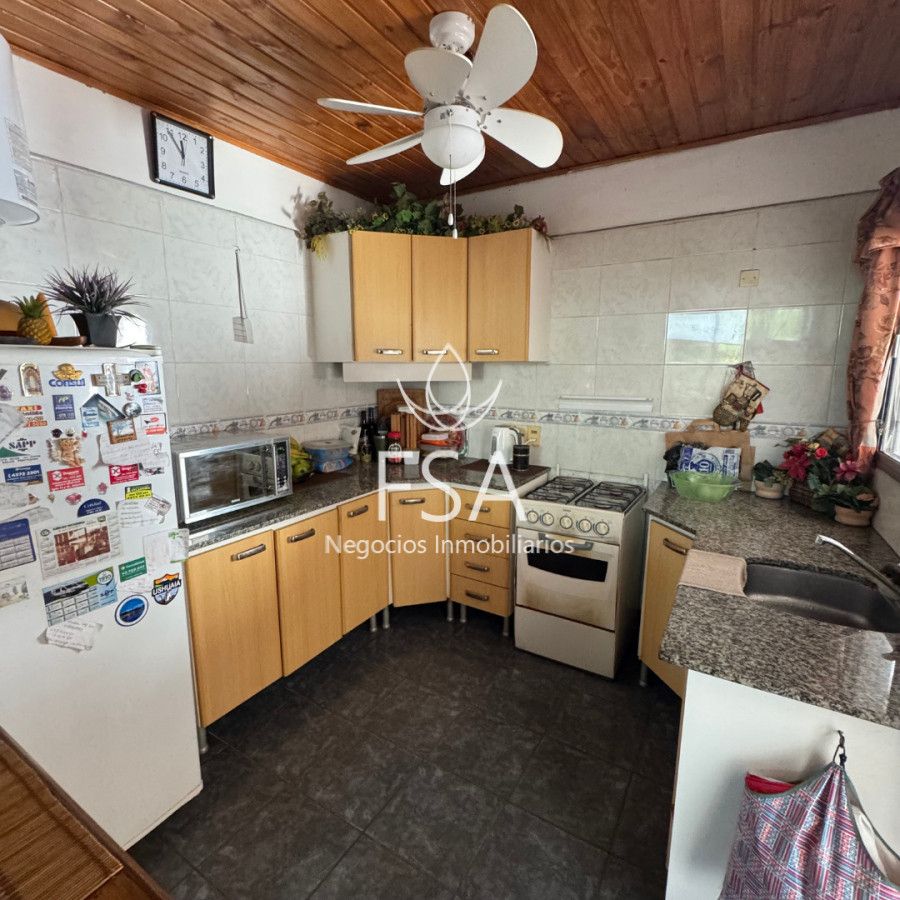 Casa ID.298 - Venta Casa 2 Dormitorios Complejo Cerrado Cochera Parrillero Atlántida Canelones G