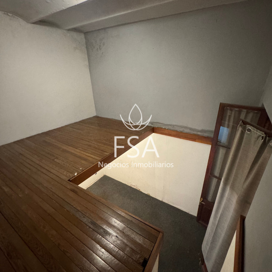 Casa ID.96 - Venta Casa + Local 3 Dormitorios 3 Baños Cordón Montevideo E